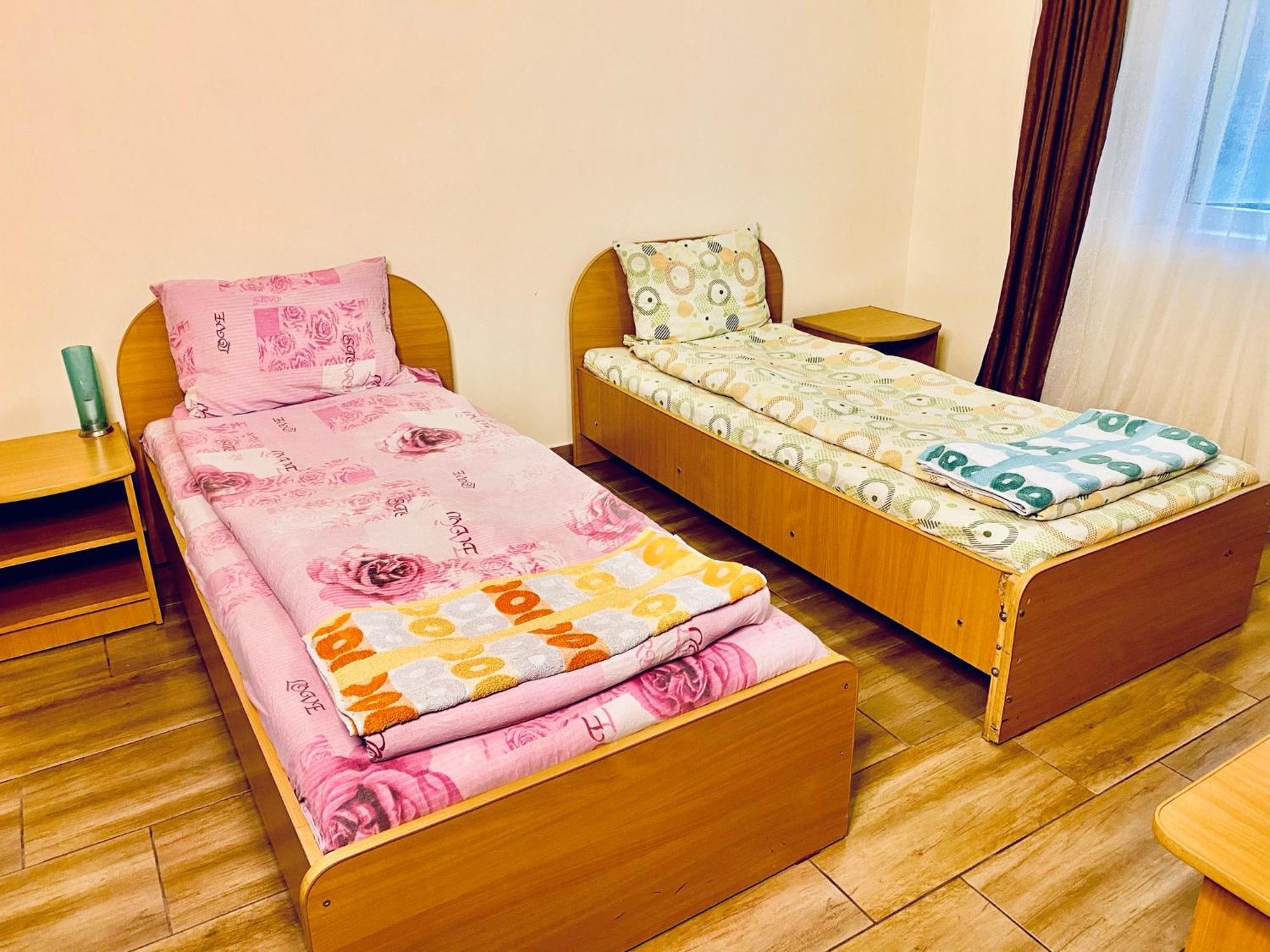 Hotel La Gradina Zalău Pokoj fotografie